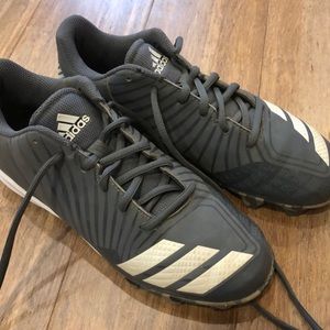 Adidas baseball cleats